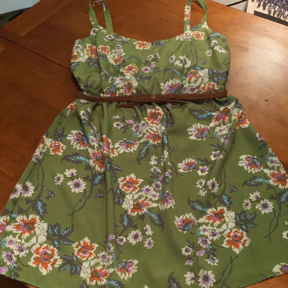 Fun Summer Dress - Picture 8 of 8